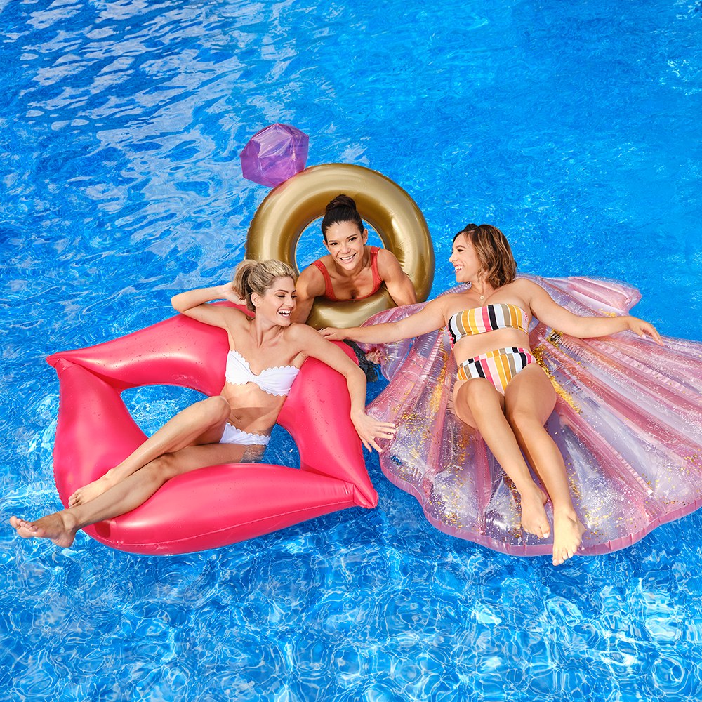 RED LIPS INFLATABLE POOL FLOAT - AyaZay Wedding Shoppe